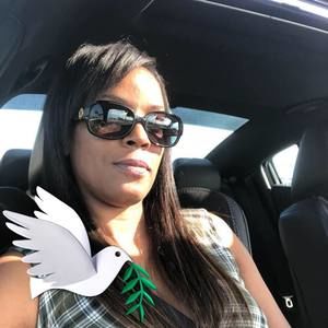 Meet your Posher, Sherry